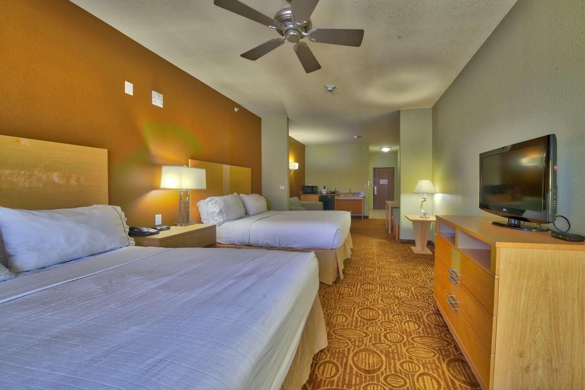 Holiday Inn Express & Suites Lubbock Southwest - Wolfforth By Ihg Екстериор снимка